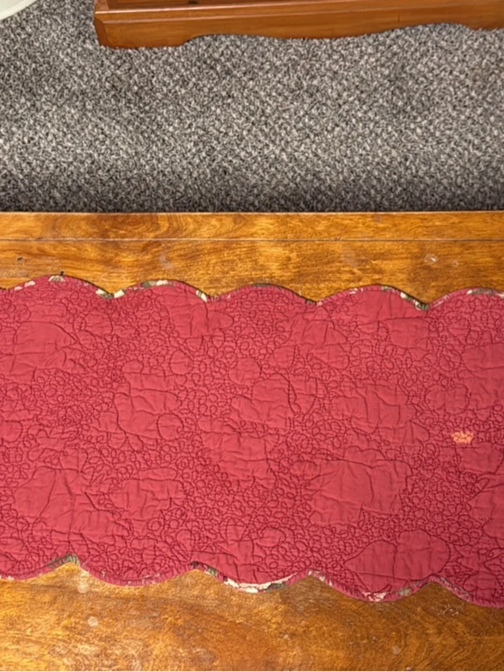 Floral Scalloped Edge Table Runner in Deep Red
